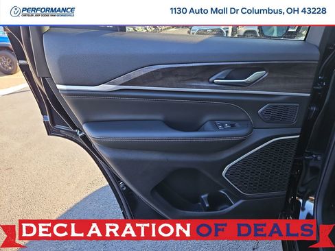 New 2026 Jeep Grand Cherokee Limited image 14