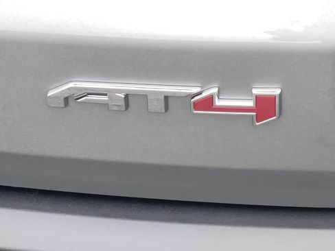 New 2026 GMC Acadia AT4 AWD/4WD image 38