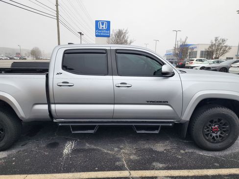 Used 2022 Toyota Tacoma SR5 image 7