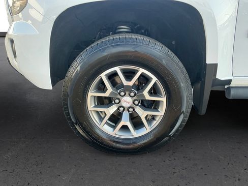 Used 2018 GMC Canyon All Terrain w/ All Terrain X Package AWD/4WD image 13