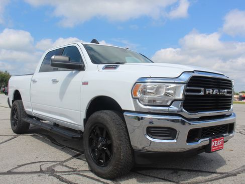 Used 2019 RAM 2500 Big Horn image 5