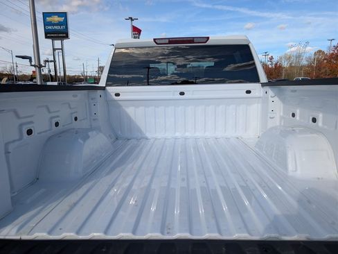 Used 2024 Chevrolet Silverado 1500 LT image 19