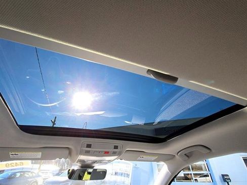 New 2026 Volkswagen Jetta SE image 10