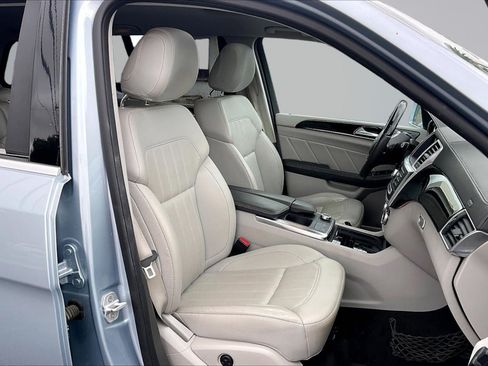 Used 2015 Mercedes-Benz GL 450 4MATIC w/ Lighting Package image 7