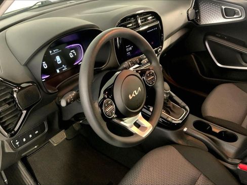 Certified 2025 Kia Soul S FWD image 14
