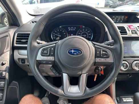 Used 2018 Subaru Forester 2.5i Premium AWD/4WD image 23