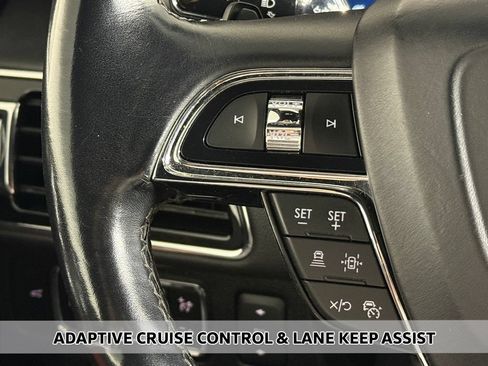 Used 2024 Lincoln Navigator L 4WD image 4