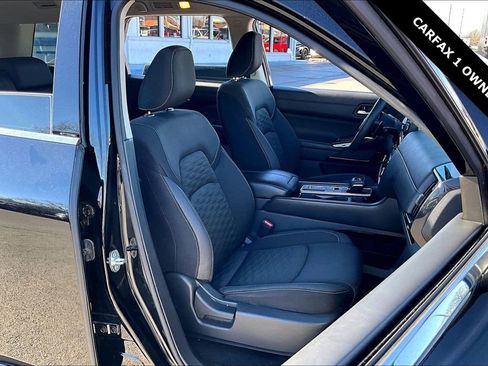 Used 2022 Nissan Pathfinder S image 28