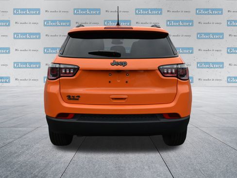 New 2026 Jeep Compass Latitude w/ Sun and Sound Group image 7