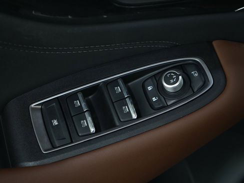 Used 2022 Subaru Outback Touring AWD/4WD image 22