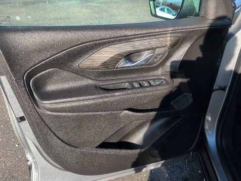 Used 2023 GMC Terrain SLE w/ LPO, Floor Liner Package image 15