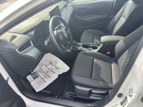 Used 2026 Toyota Corolla LE FWD image 16