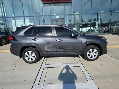 Used 2025 Toyota RAV4 LE FWD image 3