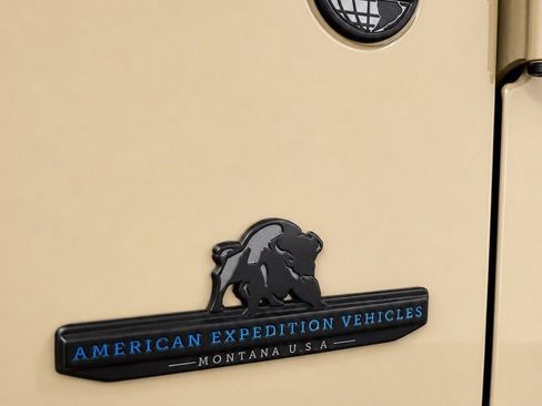 Used 2022 Jeep Wrangler Unlimited Rubicon 4xe w/ Cold Weather Group AWD/4WD image 13