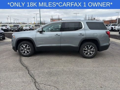 Used 2023 GMC Acadia SLE image 9