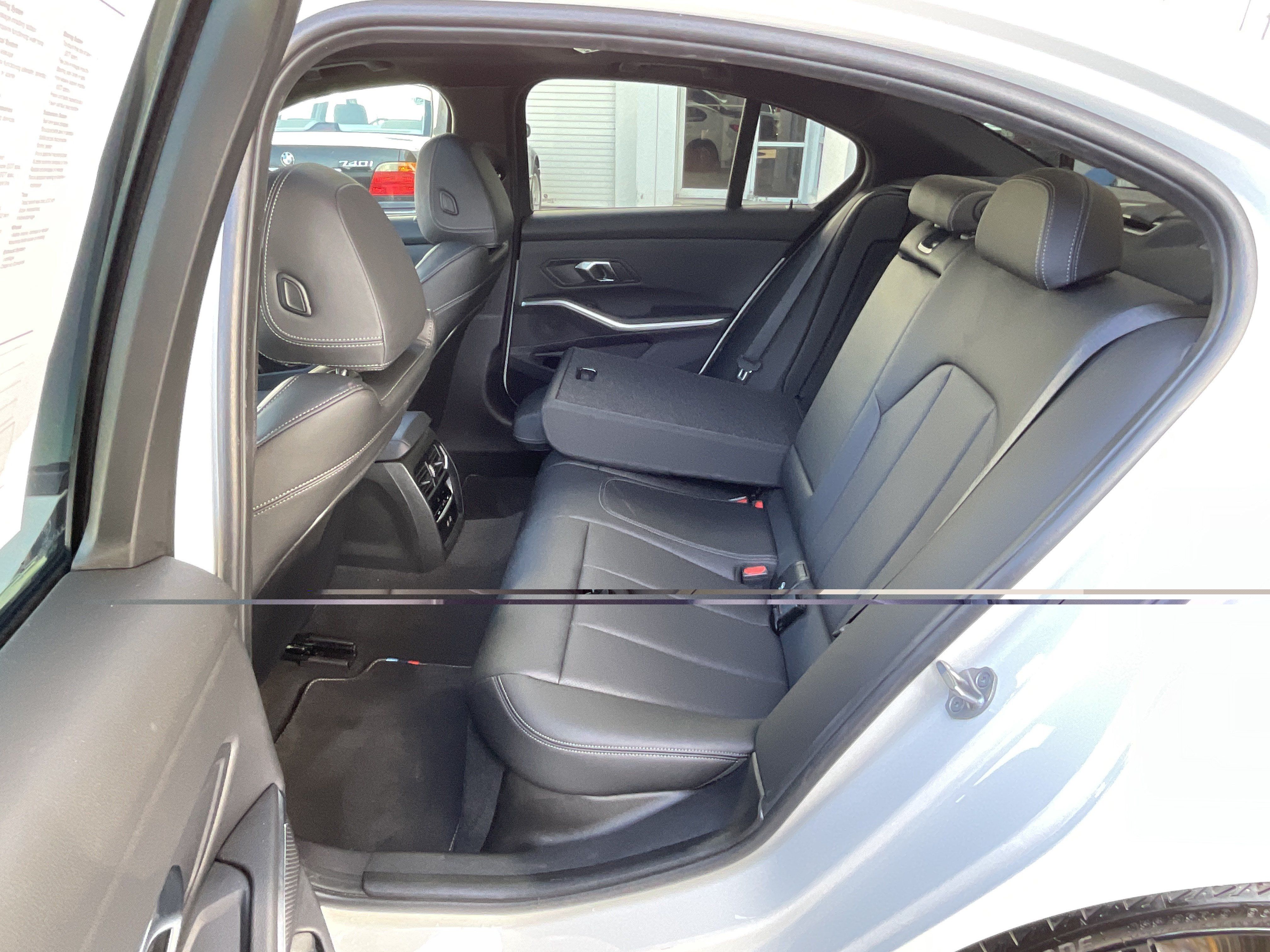 Certified 2024 BMW 330i Sedan w/ M Sport Package RWD image 29