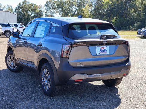 New 2026 Nissan Kicks S image 2