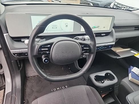 Used 2024 Hyundai Ioniq 5 SE image 38
