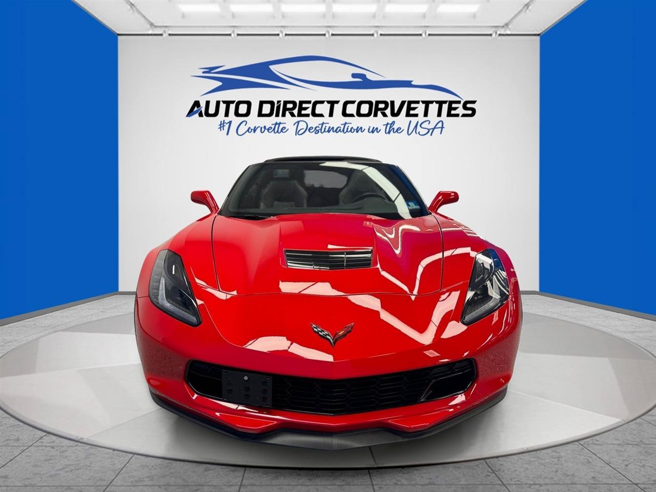 Used 2019 Chevrolet Corvette Grand Sport w/ Carbon Flash Badge Package RWD image 2