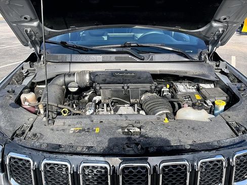 Used 2024 Jeep Compass Limited AWD/4WD image 29