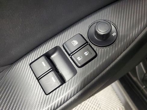 Used 2025 MAZDA MX-5 Miata RF Grand Touring image 13