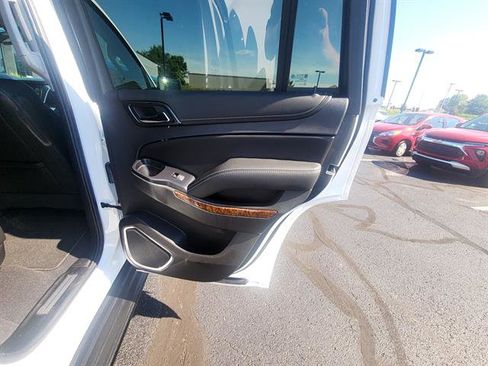Used 2020 Chevrolet Tahoe Premier image 12