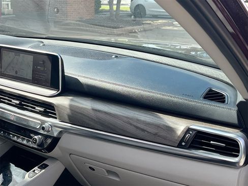 Used 2022 Kia Telluride SX image 32