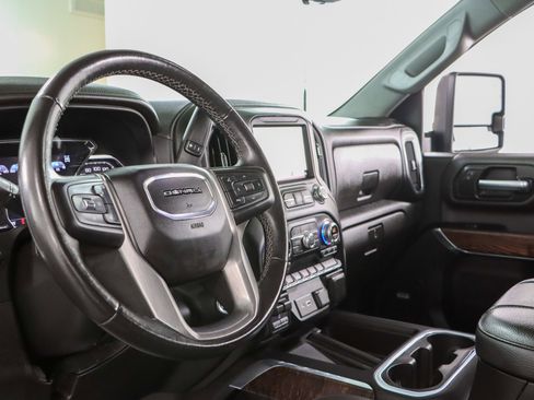 Used 2023 GMC Sierra 2500 Denali w/ Denali Ultimate Package AWD/4WD image 27