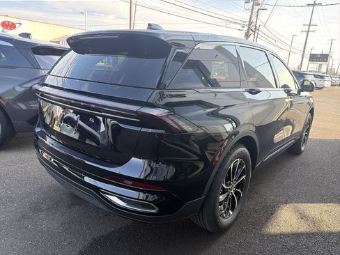 New 2026 Lincoln Nautilus Premier w/ Equipment Group 102A AWD/4WD image 3