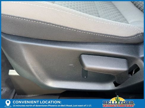 Used 2022 Ford Escape SE image 21