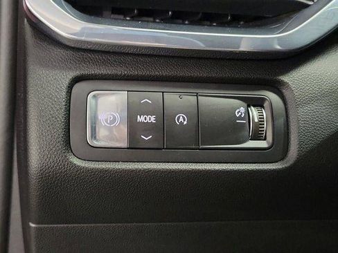 Used 2024 GMC Acadia Elevation w/ Luxury Package image 14