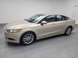 Used 2017 Ford Fusion SE image 2