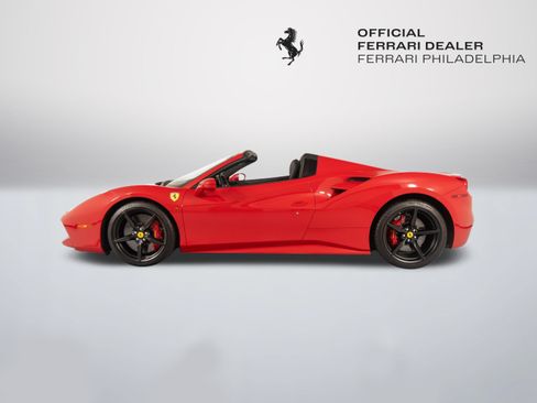 Certified 2018 Ferrari 488 Spider RWD image 5