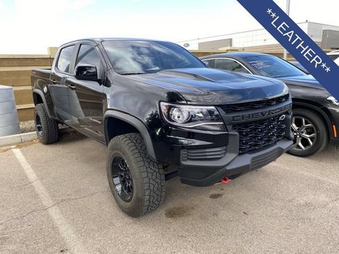 Used 2022 Chevrolet Colorado ZR2 w/ ZR2 Midnight Special Edition AWD/4WD image 5