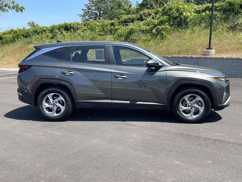 Certified 2023 Hyundai Tucson SE FWD image 2