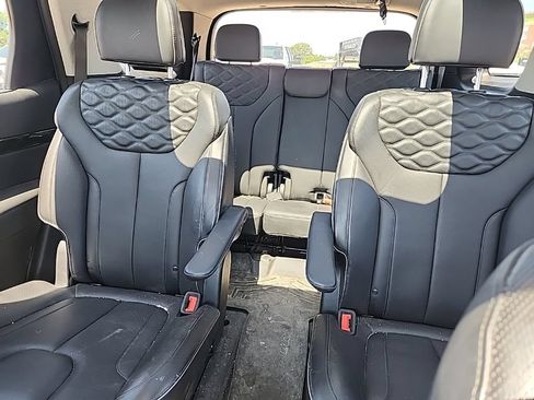 Used 2022 Hyundai Palisade Limited AWD/4WD image 38