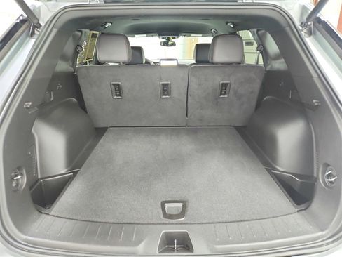 Used 2025 Chevrolet Blazer RS image 42