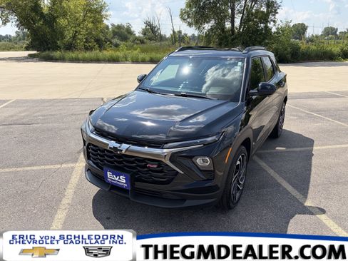Used 2026 Chevrolet TrailBlazer RS w/ Driver Confidence Package FWD image 1