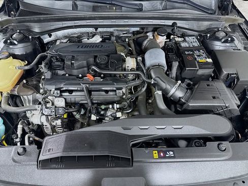 Used 2022 Kia K5 LXS image 27