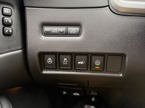 Used 2023 Nissan Murano SL AWD/4WD image 23