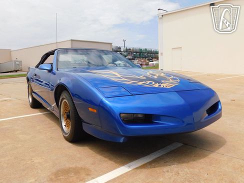 Used 1991 Pontiac Firebird image 35