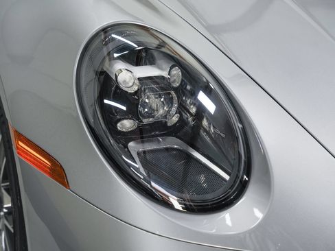 Used 2023 Porsche 911 Carrera 4S AWD/4WD image 12