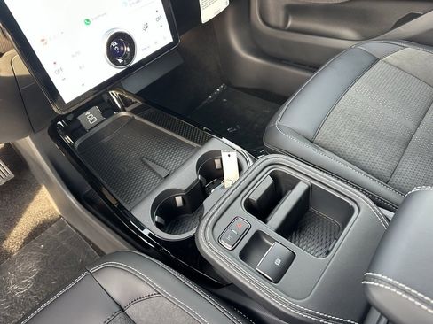 New 2025 Ford Mustang Mach-E GT image 32