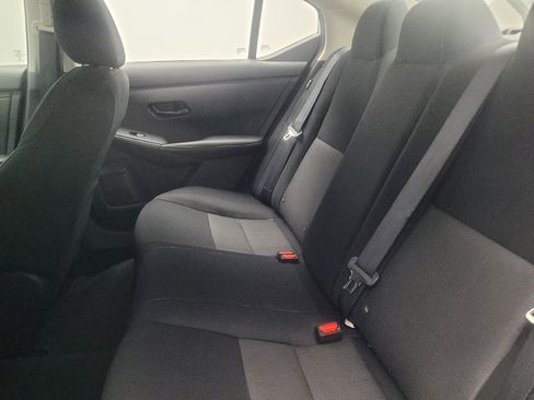 Used 2025 Nissan Sentra SV FWD image 18