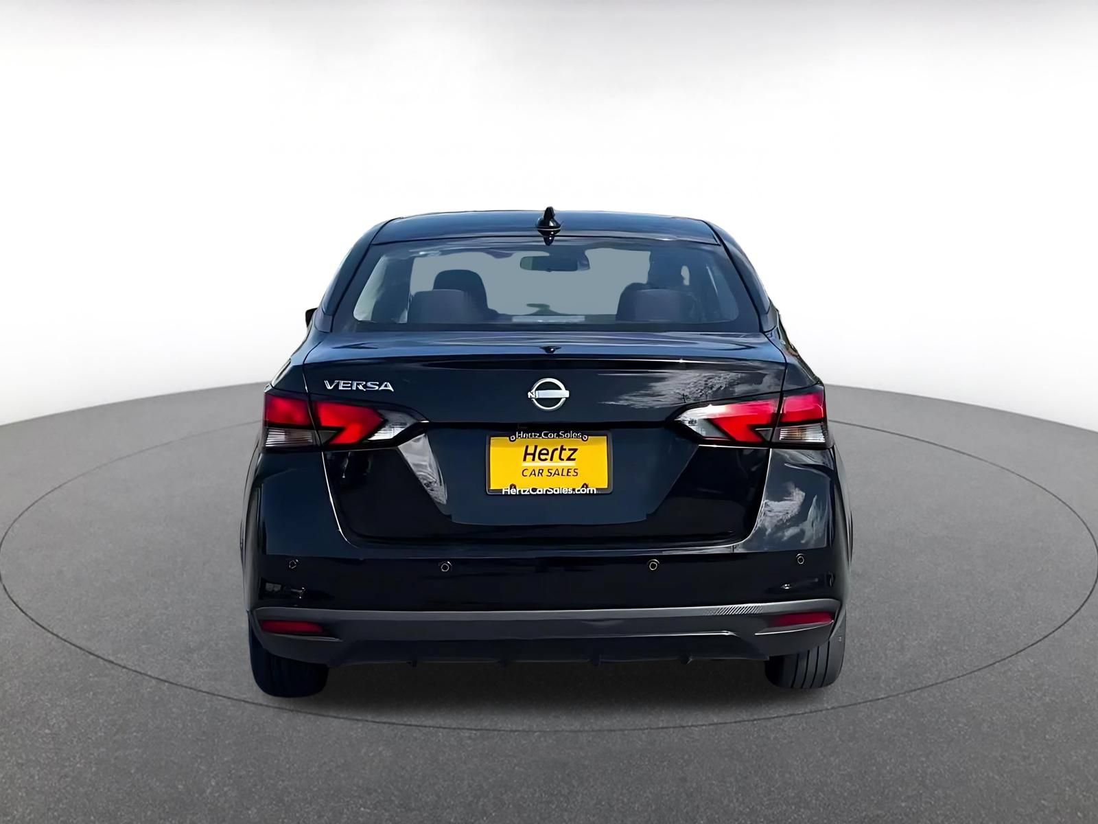 Used 2025 Nissan Versa SV FWD image 12
