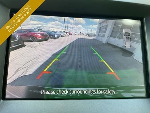 Used 2020 Ford Edge Titanium FWD image 9