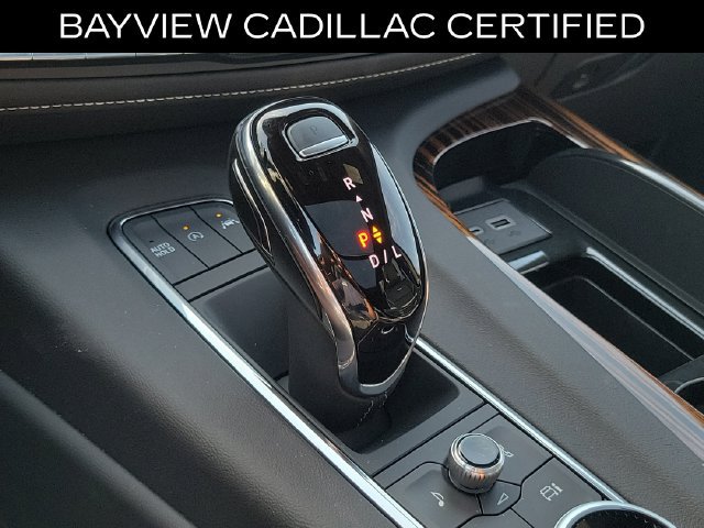 Certified 2024 Cadillac Escalade Premium Luxury RWD image 32