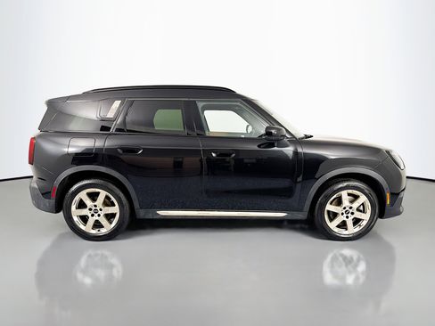Used 2025 MINI Cooper Countryman S image 4