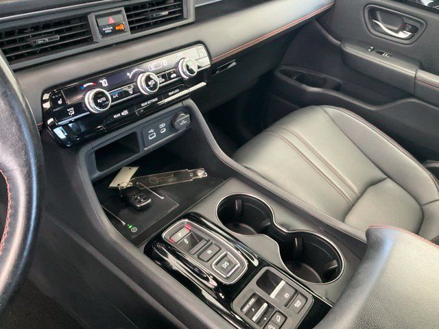 Used 2024 Honda Pilot TrailSport image 13