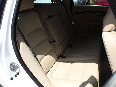 Used 2015 Volvo XC70 T6 AWD/4WD image 26